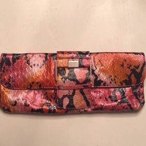 Express pink and orange snake skin print